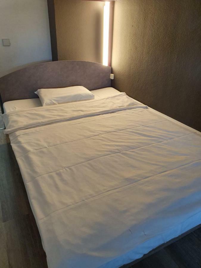 Ibis Budget Erfurt Ost Hotel Exterior foto